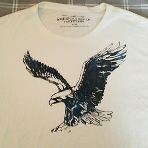 American eagle t shirt